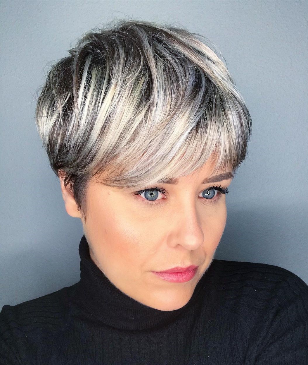 Short Low-Maintenance Cut with Blonde Balayage