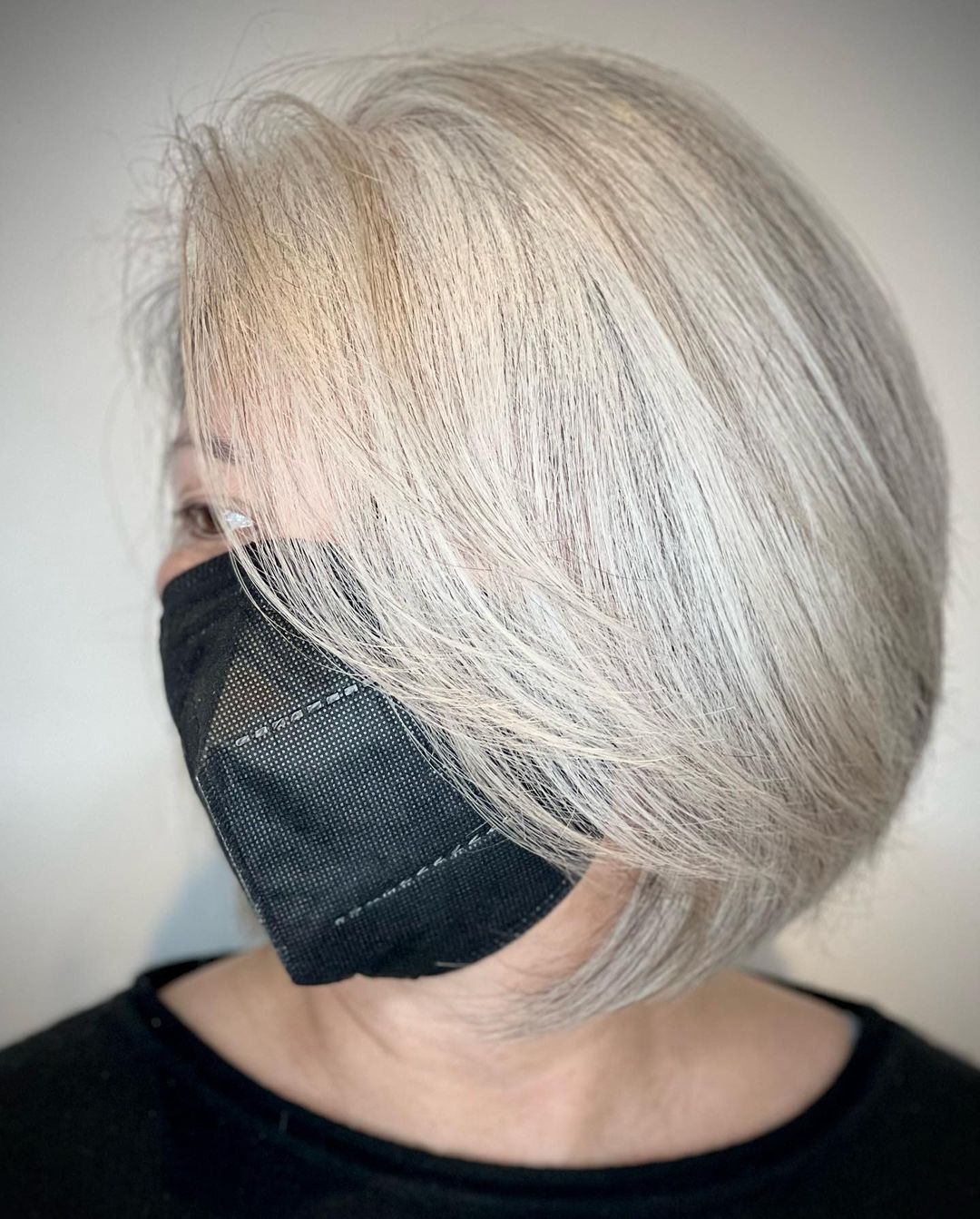 Polished Silver Blonde Bob