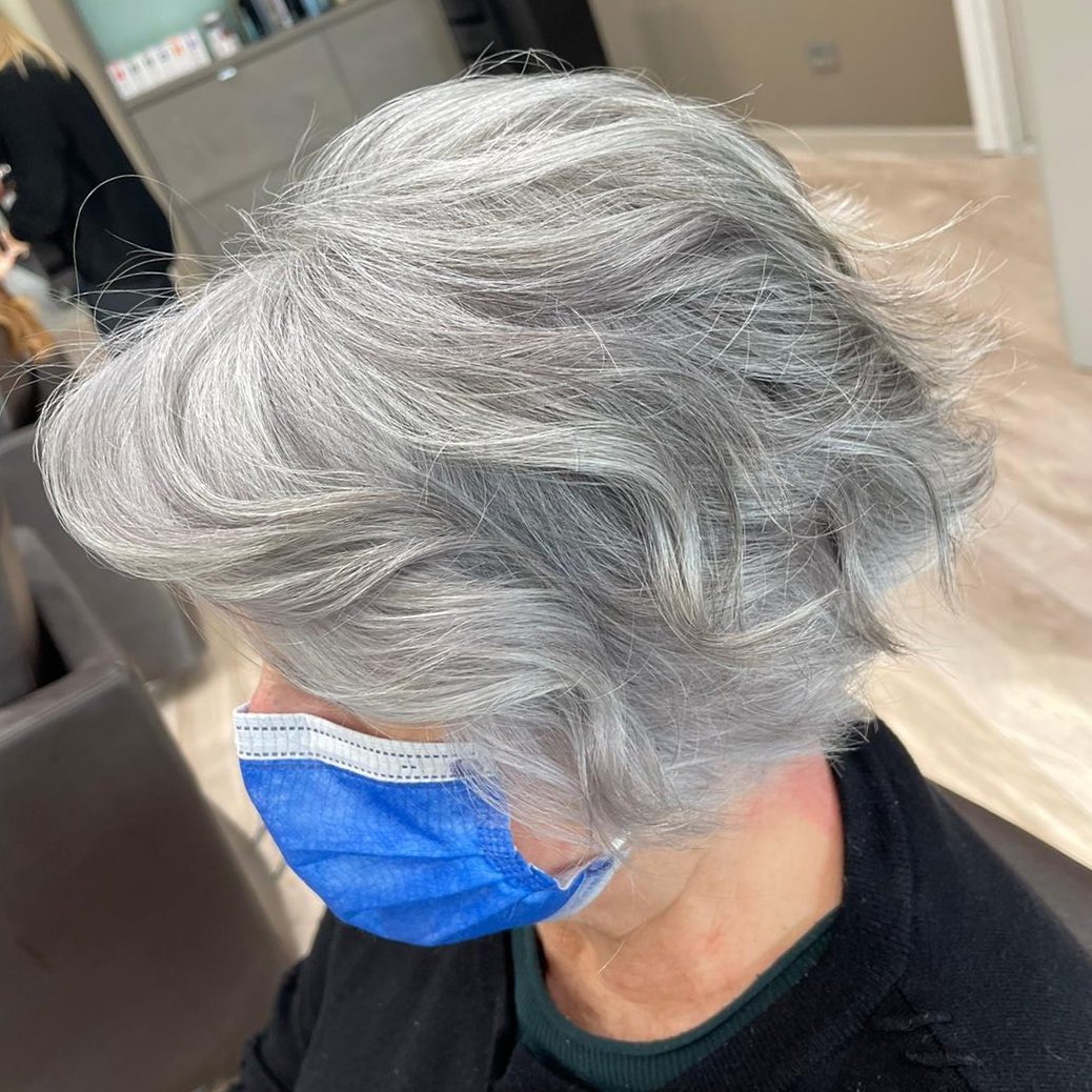 Gray Wispy Wavy Bob for Older Ladies